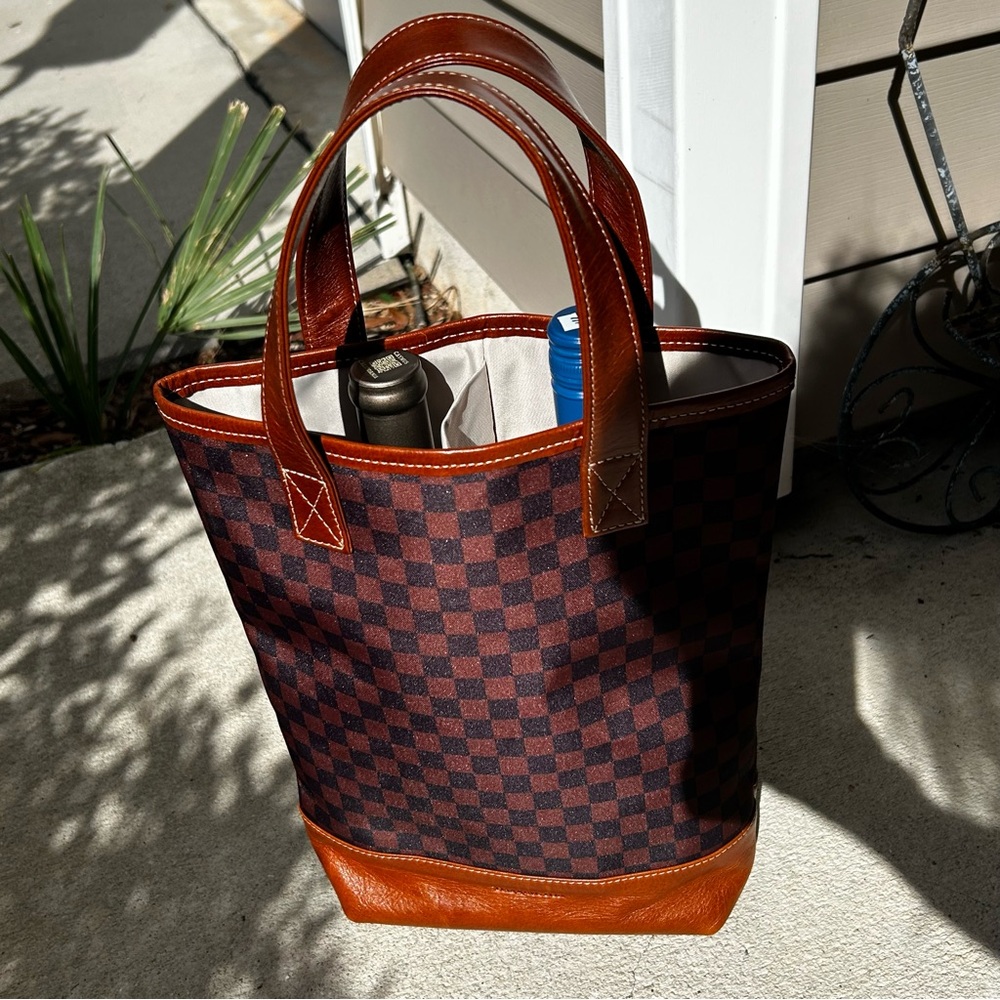Barrington EUC Genuine Leather and Canvas Wine Tote 12.5x10.5”